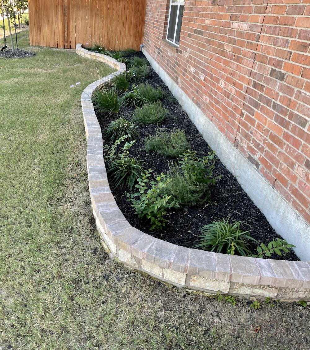 Capped Stone Bed Borders in Cedar Park