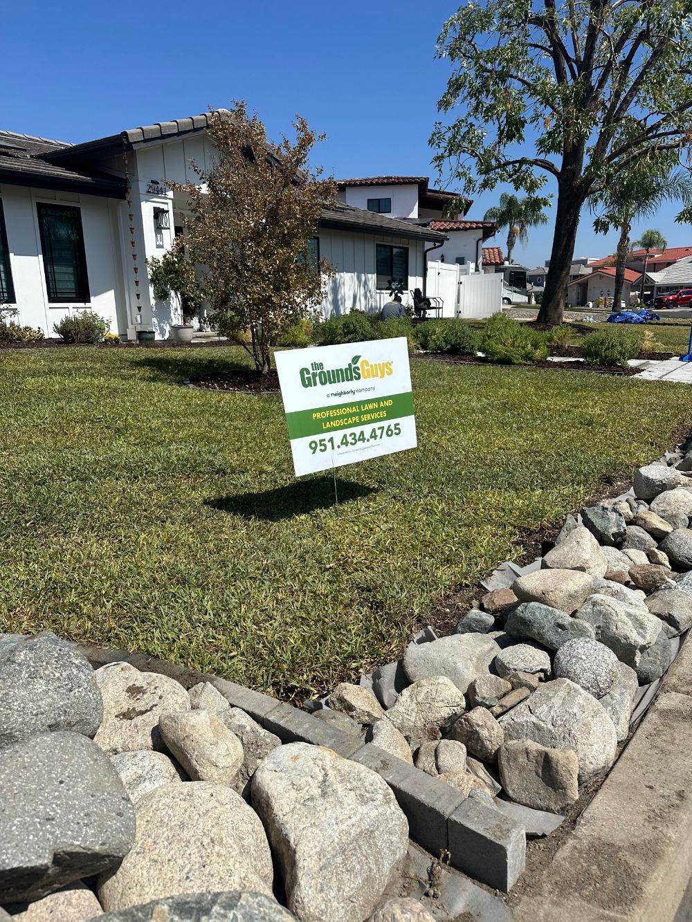 Sod, Irrigation, Hardscape and Tree Installations in Canyon Lake