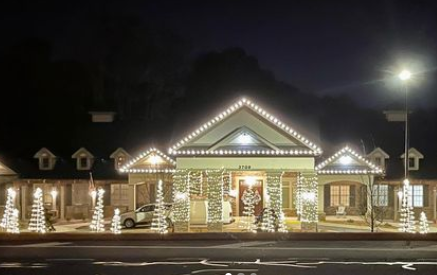 The Grounds Guys of Peachtree City Holiday Lighting