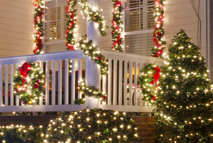 Close up detail of a Victorian-style home with holiday lighting | The Grounds Guys of Gettysburg